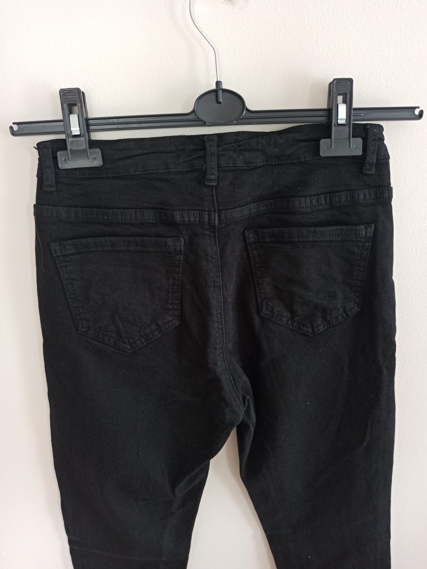 Czarne spodnie jeansy Core S/36 skinny rurki średni stan elastan elast