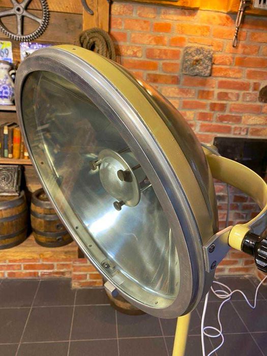 Lampa medyczna POLFA KRAKÓW, industrialna, antyk