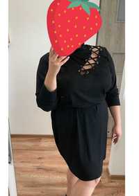 Sukienka plus size prążek ze sznurowaniem 50