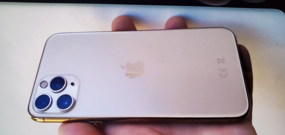 Ipad iPhone 11 pro 256gb торга нет