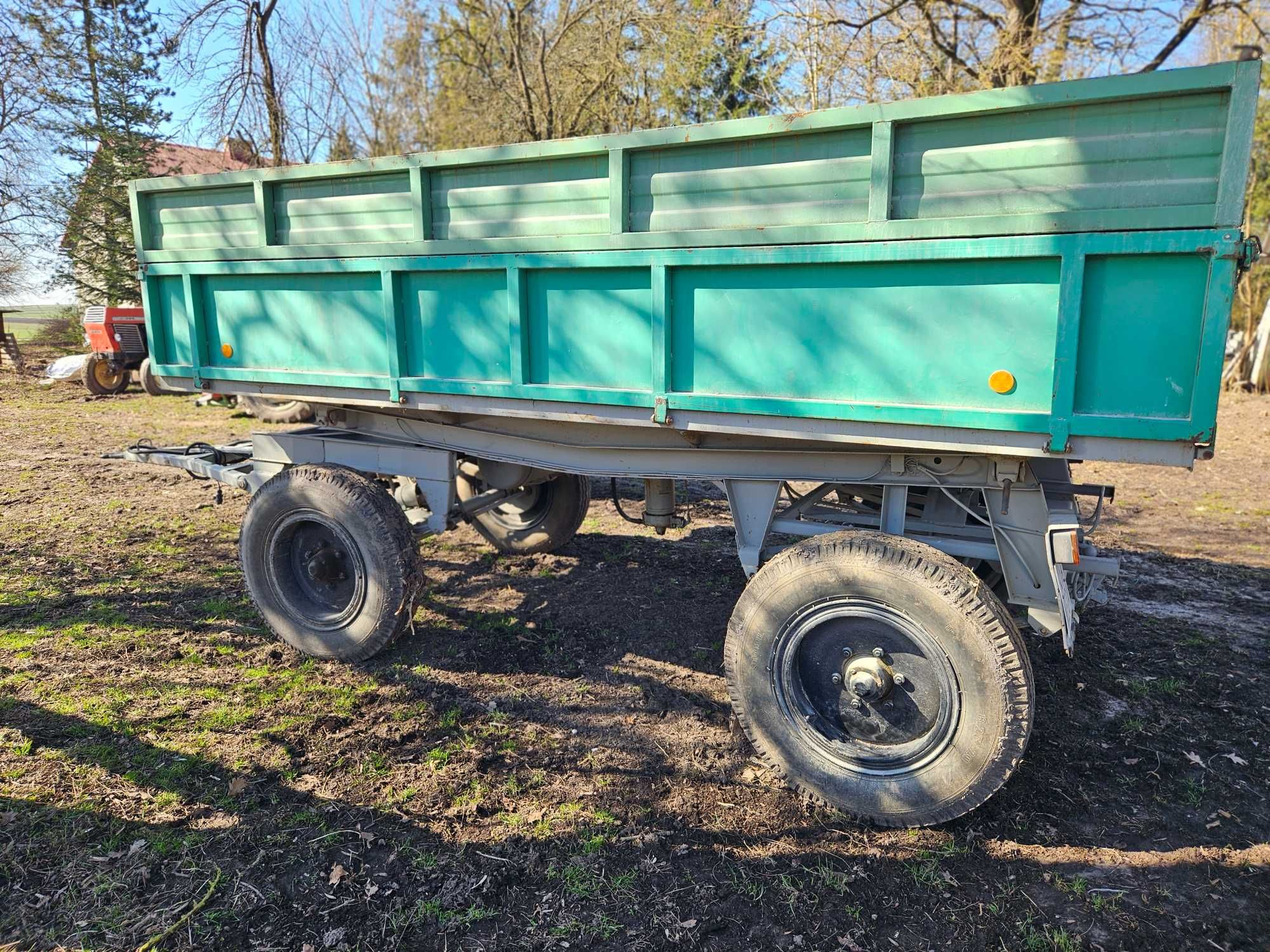 Sprzedam przyczepe D 47