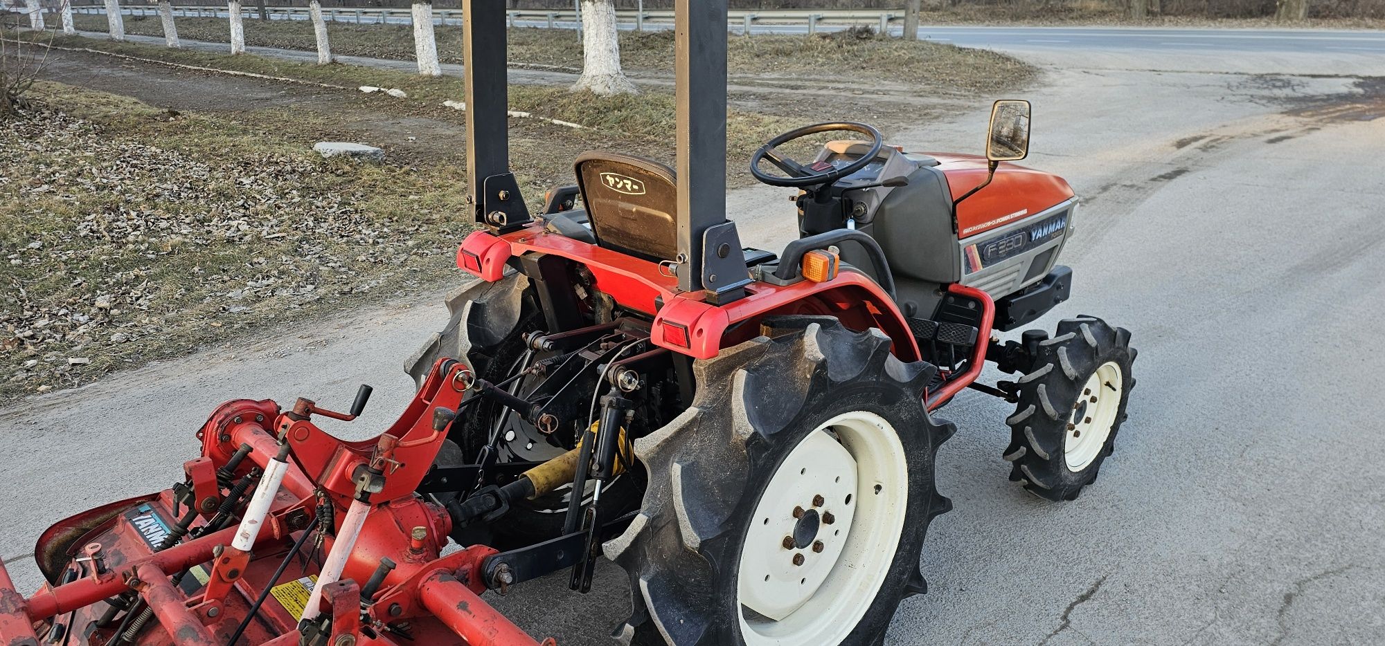 Японський Мінітрактор Трактор  Yanmar F 230