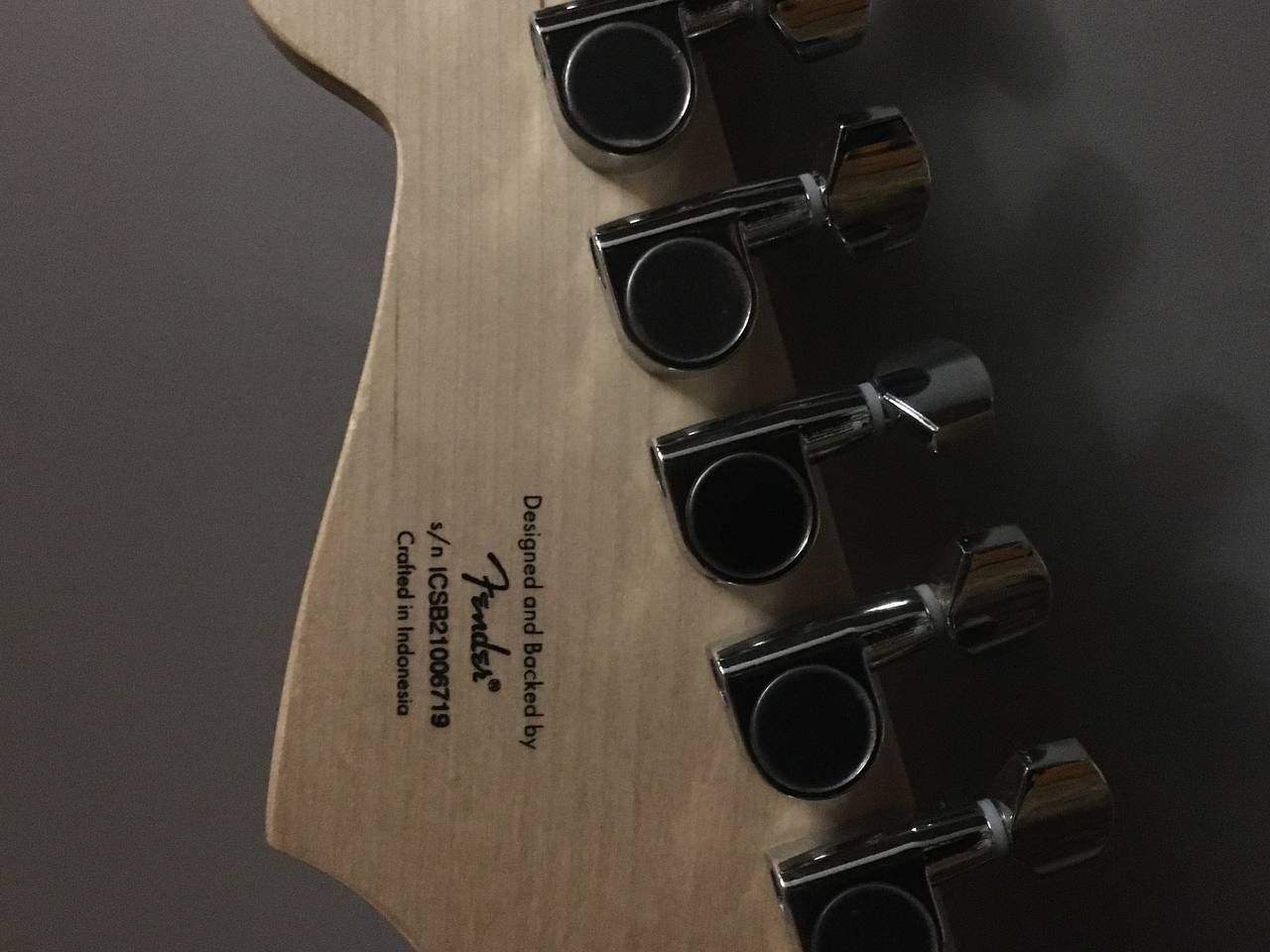 гітара Fender  Squier BULLET Stratocaster