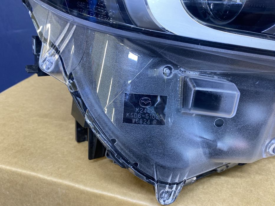 Права фара Мазда СХ-5 2022 року оригінал