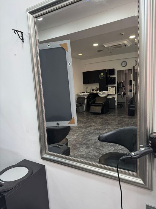 3 espelhos para cabeleireiro