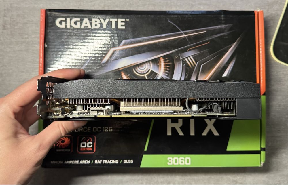 Видеокарта Gigabyte  RTX 3060 12gb Windforce
