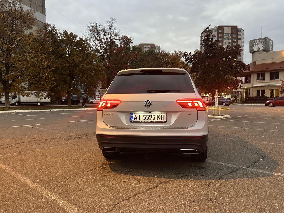 Продам власний автомобіль , Volswagen Tiguan