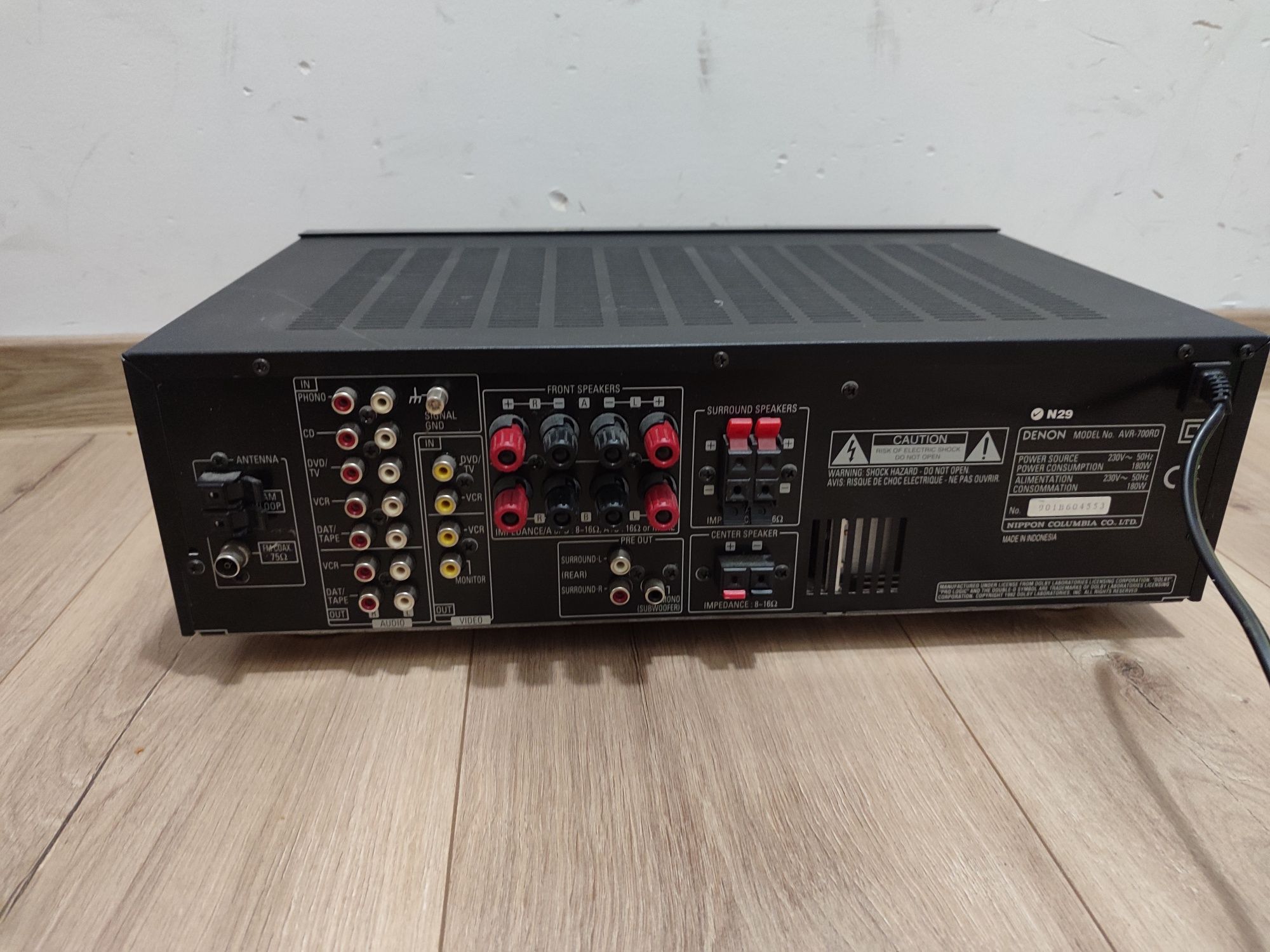 Amplituner Denon AVR 700 RD stan bdb możliwa wysyłka