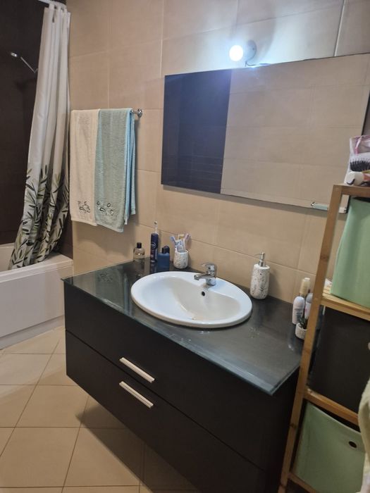 Móvel Casa de banho + Lavatório e Espelho