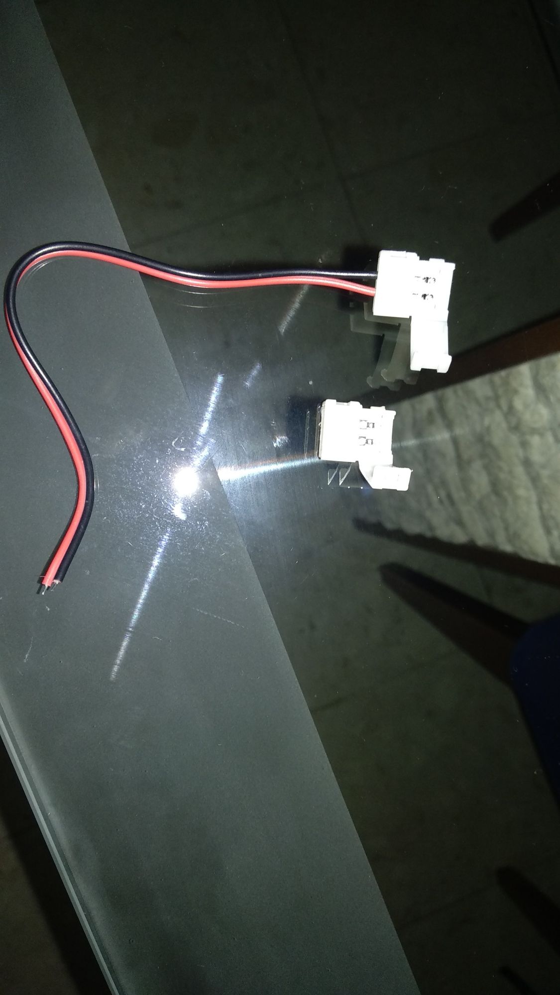 Lligadores flexiveis/fixos para fita leds com 8mm de largura