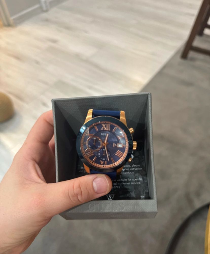 Zegarek guess nowy