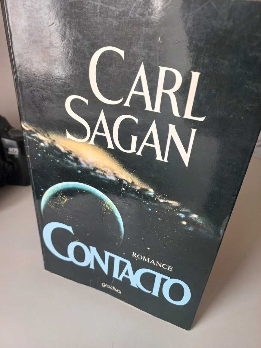 Contacto, Carl Sagan
