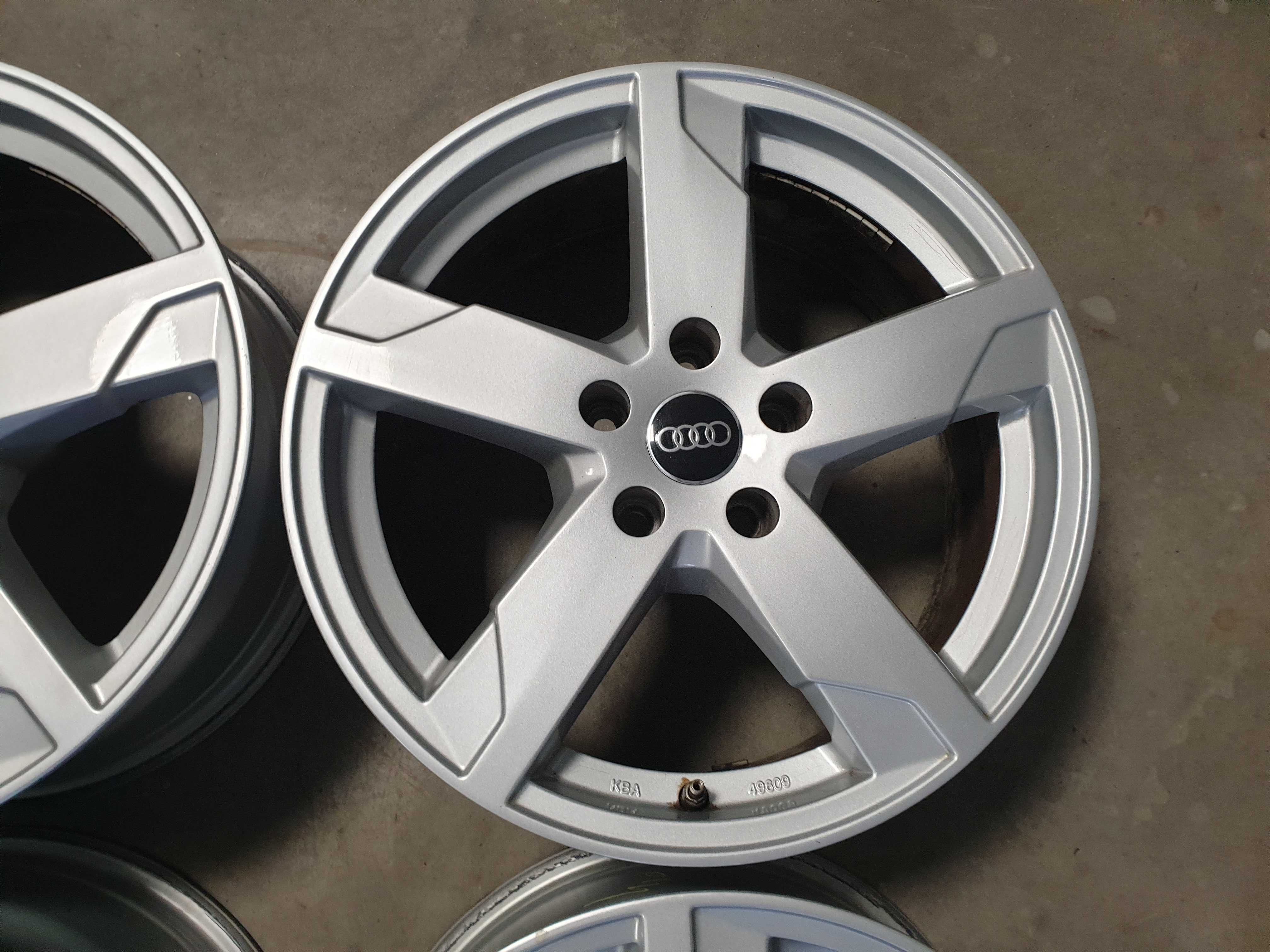Alufelgi 17" Audi a3 8p 8V a4 b6 b7 b8 b9 a6 c6 c7 c8 Q3 Q5 5x112 slin