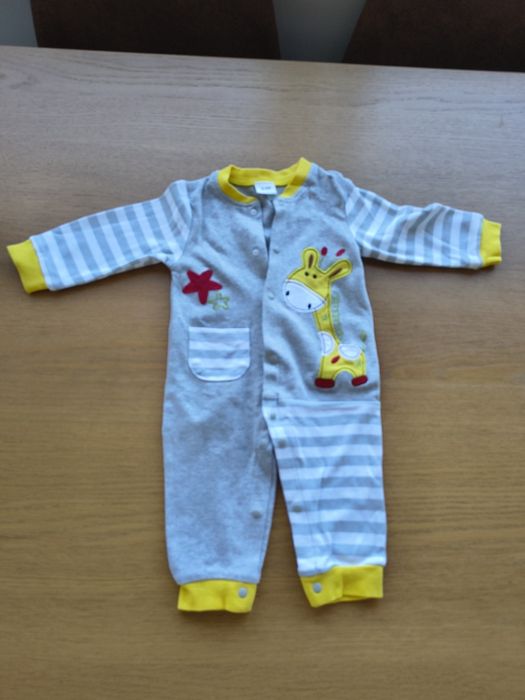 Macacão de bebé (3-6 meses)