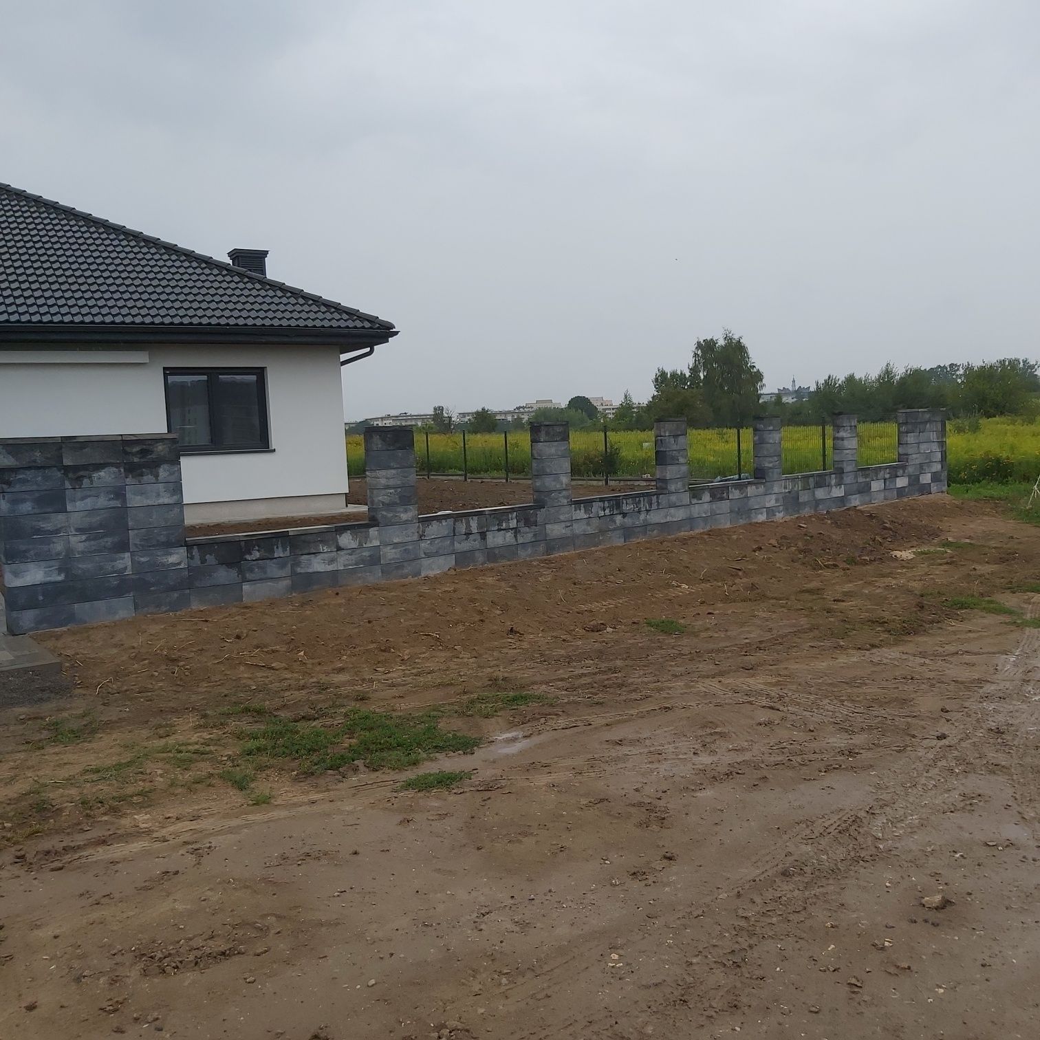 Usługi-Minikoparka- wywrotka  -roboty ziemne