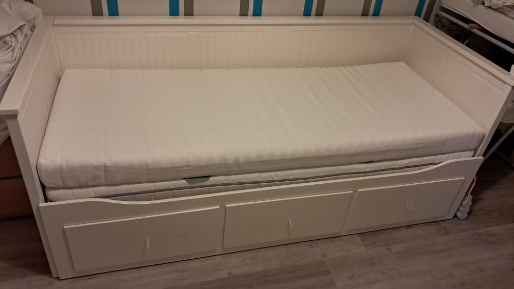 Cama Ikea - HEMNE
Cama indiv/dupla c/3 gav/2 colchões, branco/Åfjäll f