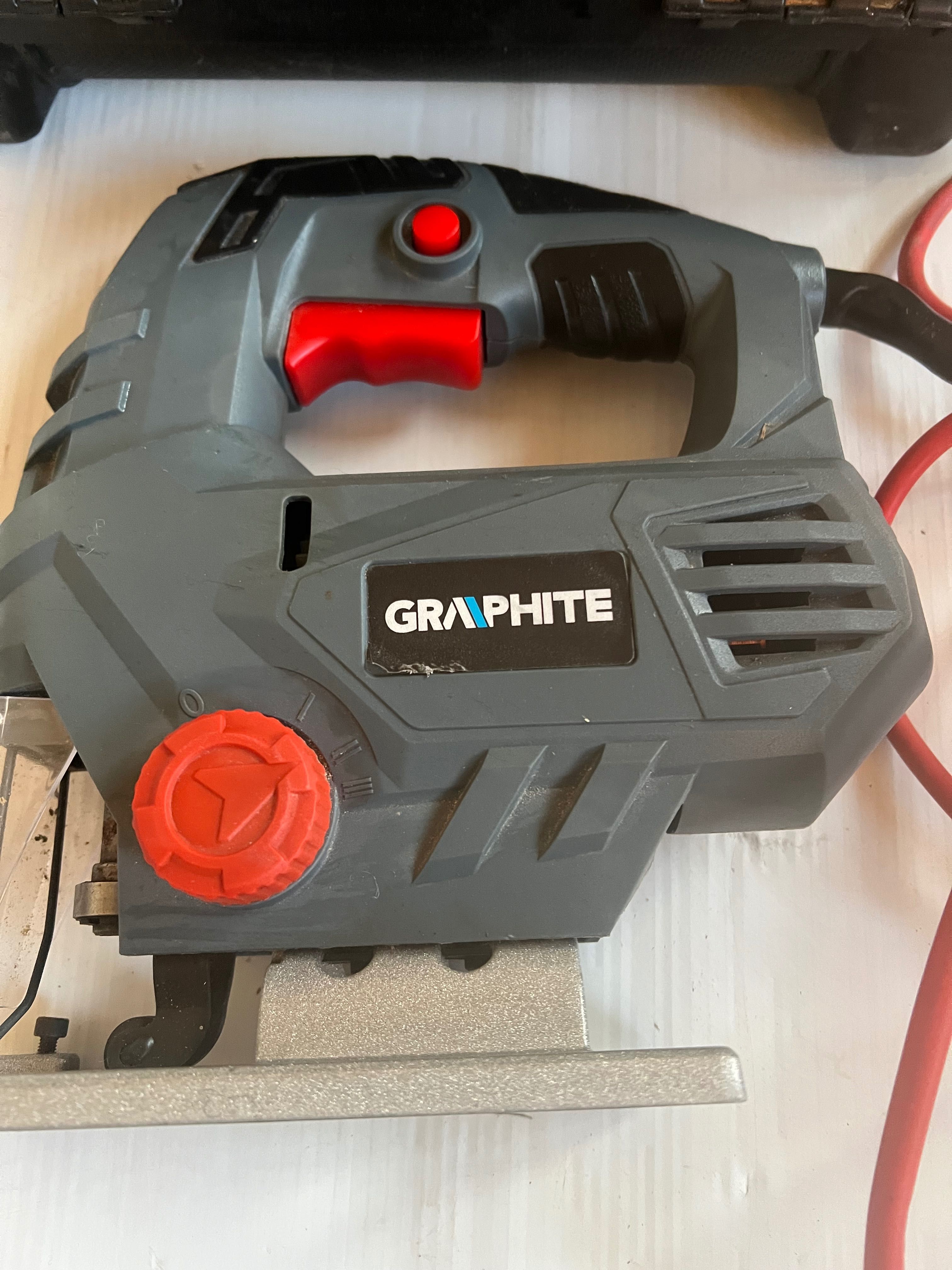 Piła wyrzynarka Graphite 58G077
