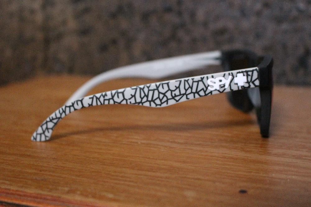 Óculos de sol SPY Ken Block - Cinza/Preto mesclado (NOVO)