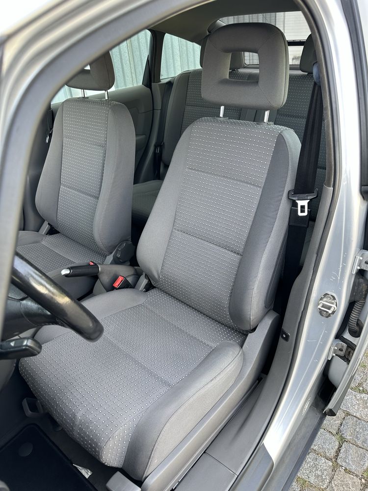 Audi A2 150 mil kms MUITO NOVO