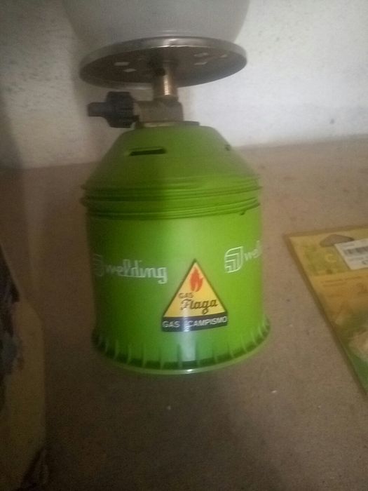 Candeeiro campismo gás gaz campingaz, em óptimo estado