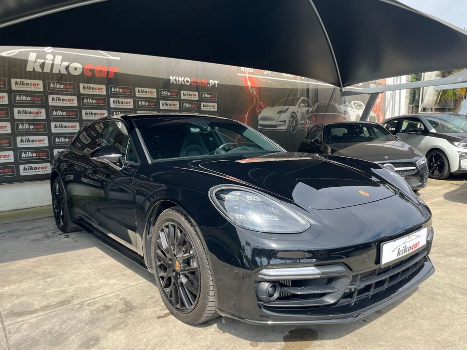 Porsche Panamera Sport Turismo 4 E-Hybrid 10 Years Edition