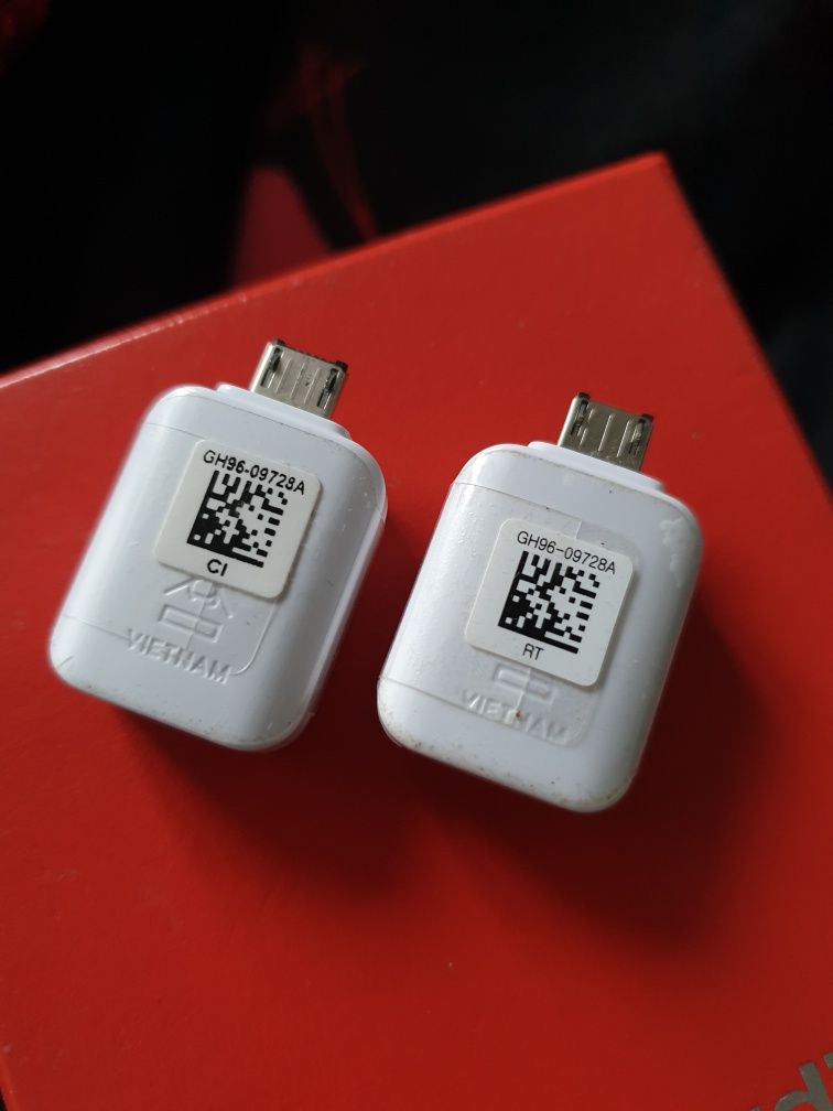 Переходник Samsung с USB to micro USB Новый. 
Цена указана за 1 шт. 
О