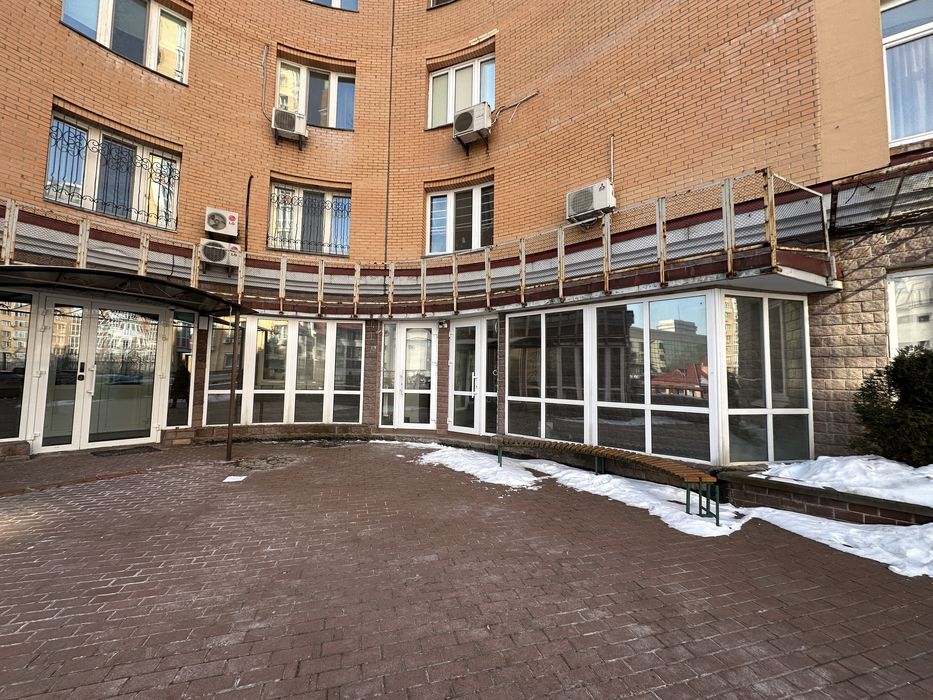 Продажа комерческого помещения на оболонских липках