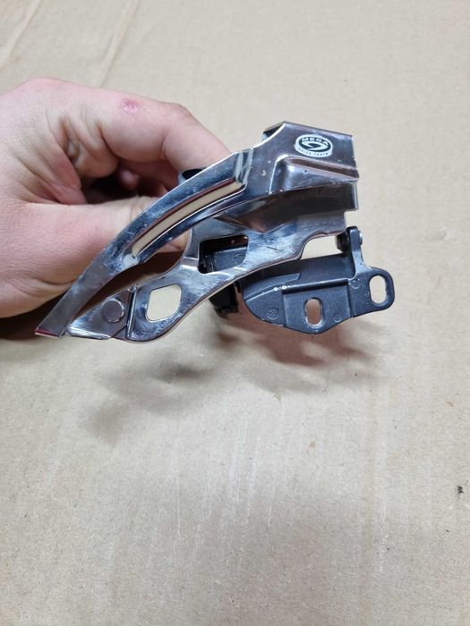 Przerzutka przednia SLX m660 3s