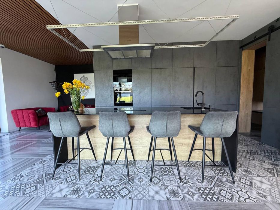 Оренда повністю автономного будинку у Київський області. с.Гвоздів