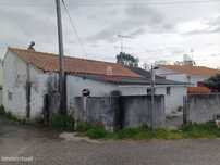 Moradia C/ Anexos P/ Restaurar, Pataias