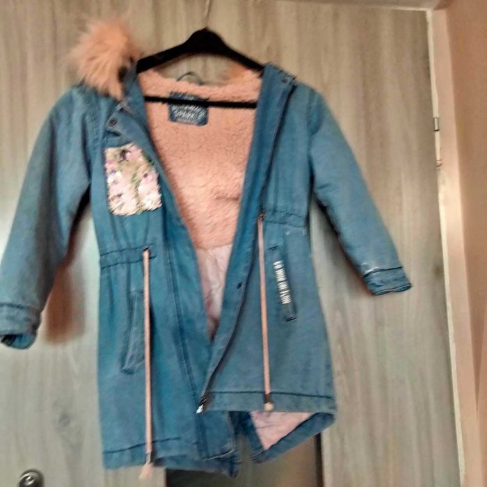 Kurtka jeansowa dziewczęca