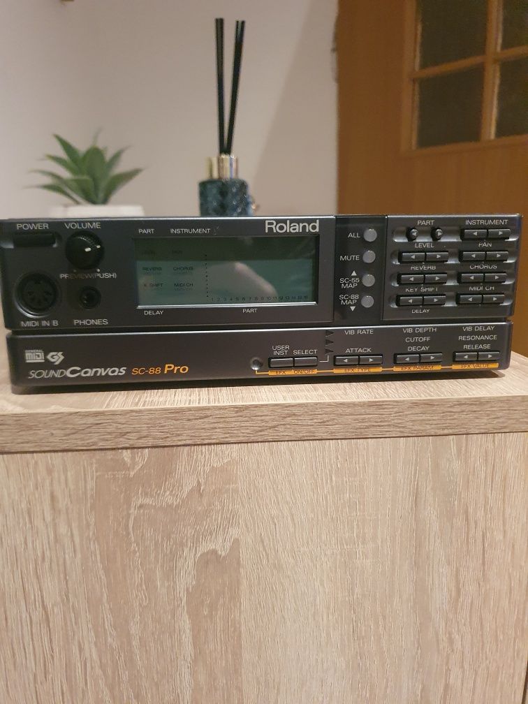 Sound Canvas SC88 PRO, w stanie idealnym