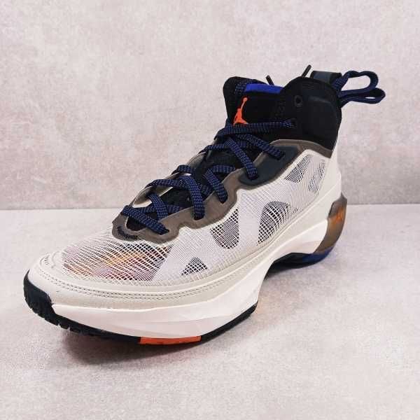 Buty Nike Air Jordan 37
Light Bone Dark Concord r. 38,5 i 40 i 42
