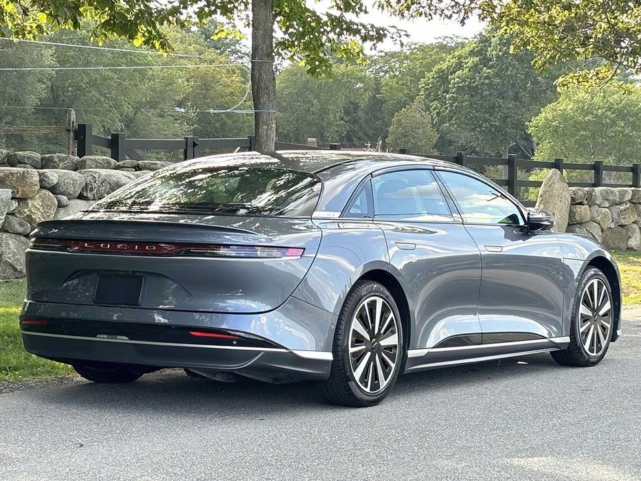 Lucid Air Grand Touring      2023
