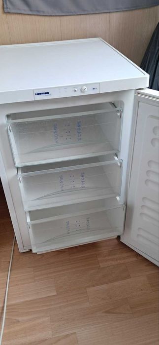 морозильна камера LIEBHERR