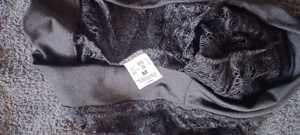 Męskie szorciki koronkowe