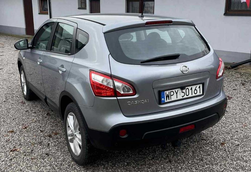 Nissan Qashqai 1.6 B 2012 rok