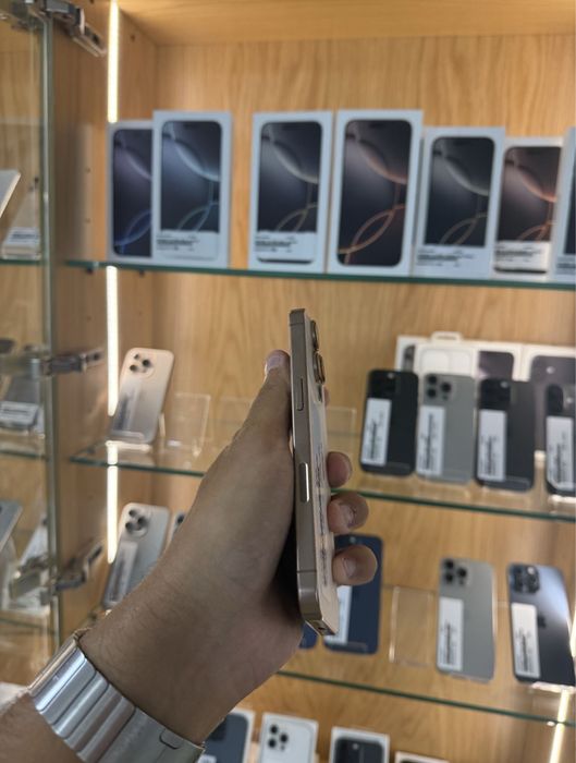 Iphone 16 Pro como novo