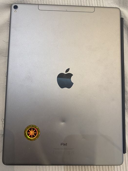 Apple iPad pro 1 generacji z klawiatura