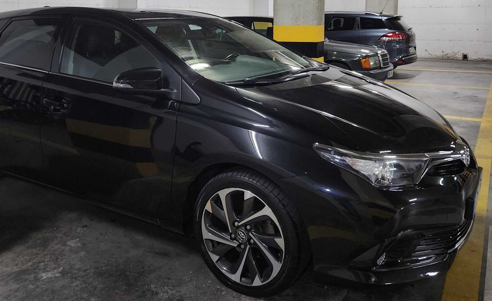 Toyota Auris 2016 1.4 D-4D comfort Excelente Oportunidade.