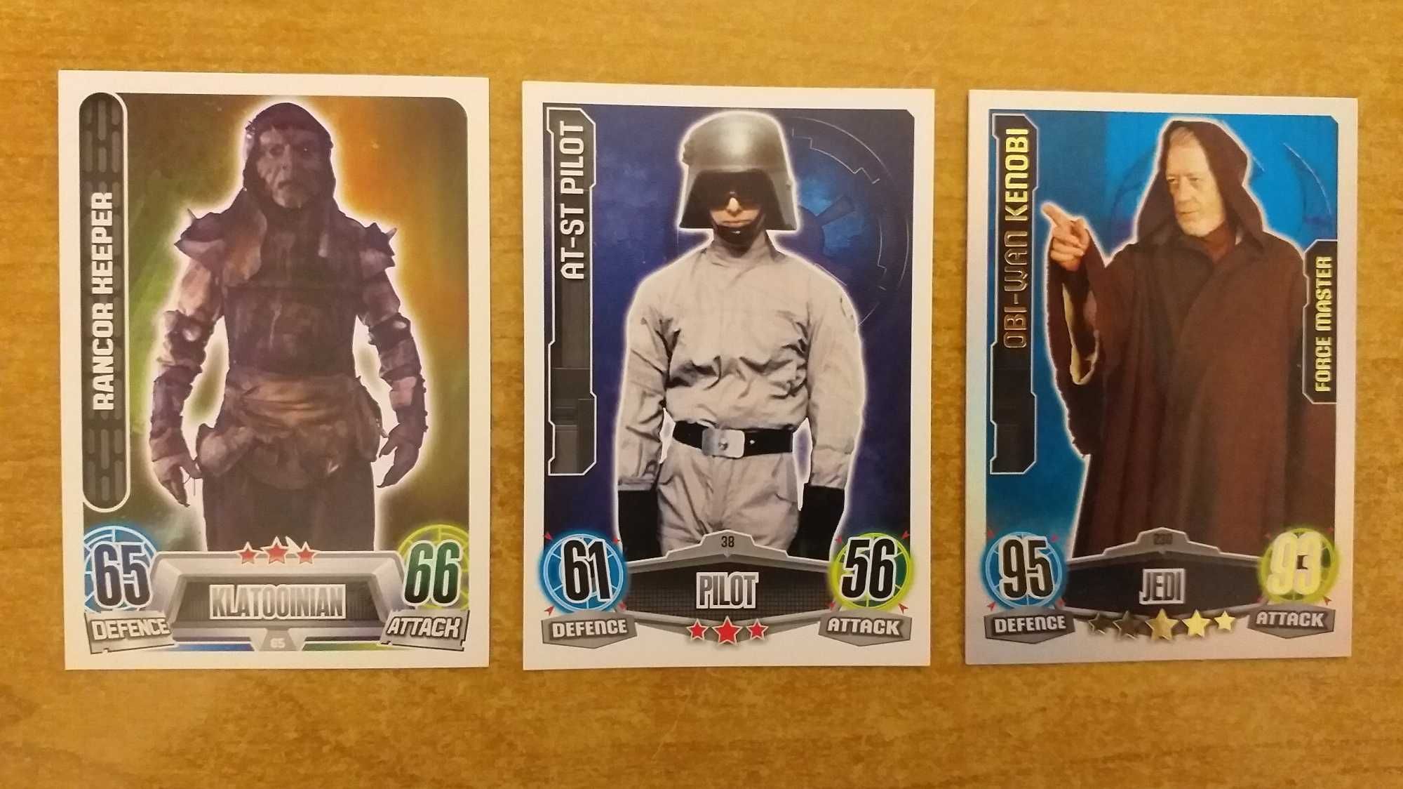 Karty Star Wars FORCE ATTAX (karty kolekcjonerskie, gra) - 16 szt.