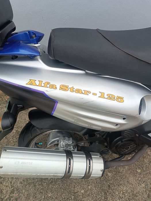 Scooter jonway 125cc  com 8500km