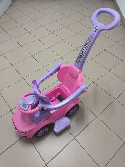 Jeździk dla dziewczynki