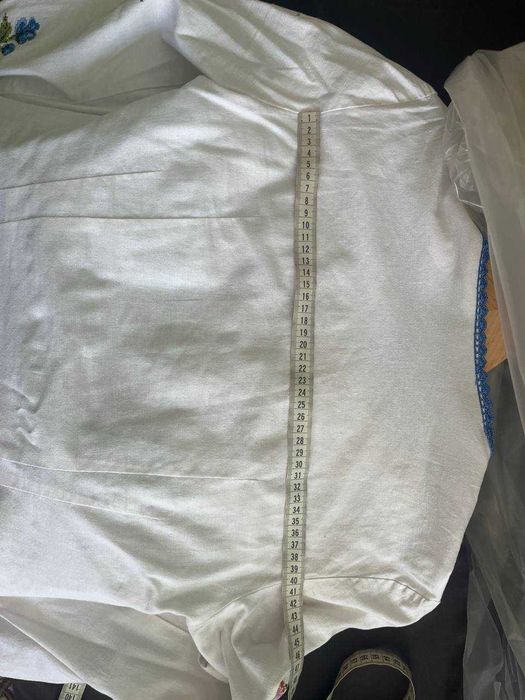 Жіноча вишиванка з льону