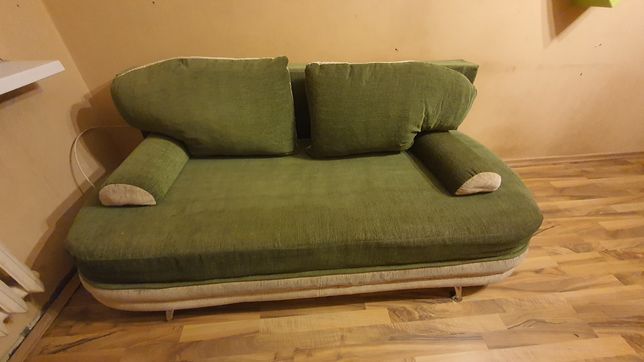 Kanapa, sofa, wersalka rozkładana 185 CM stan bdb