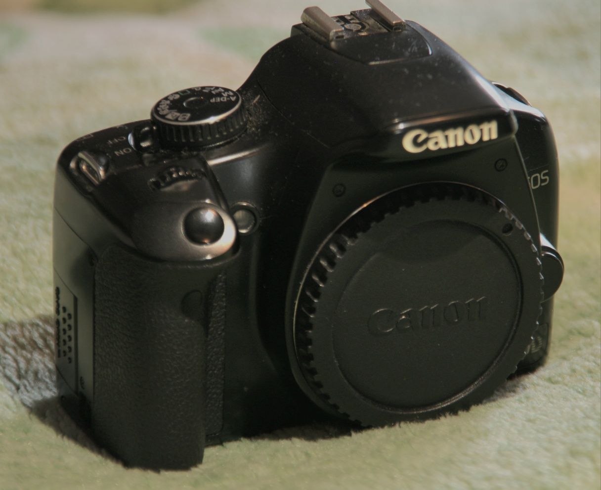 Aparat Canon EOS 450D