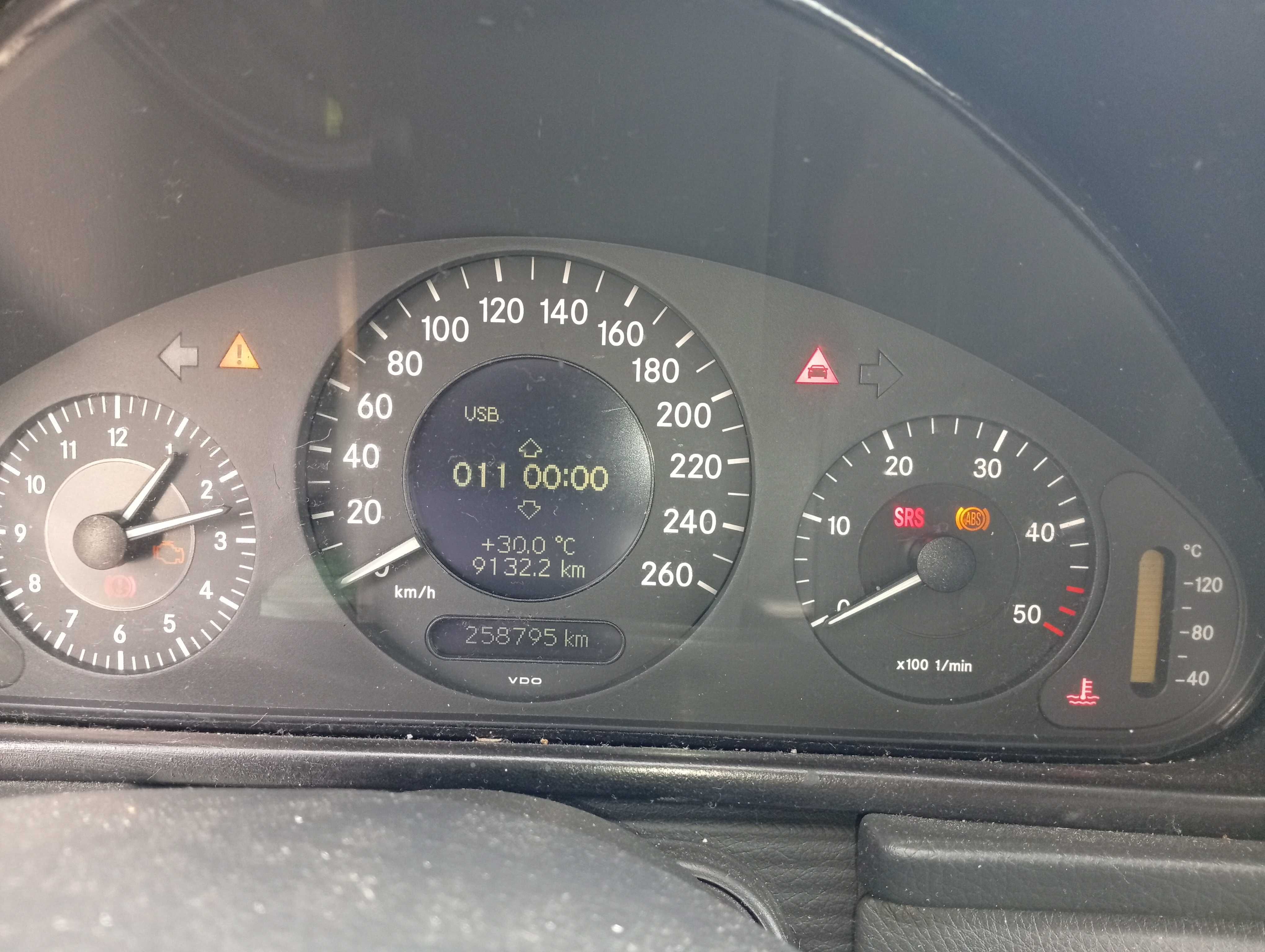 Mercedes Benz c220