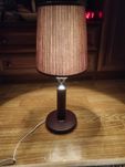 lampa stolowa drewniana