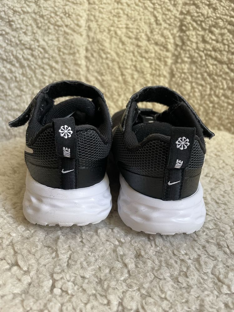 Дитячі кросівки nike