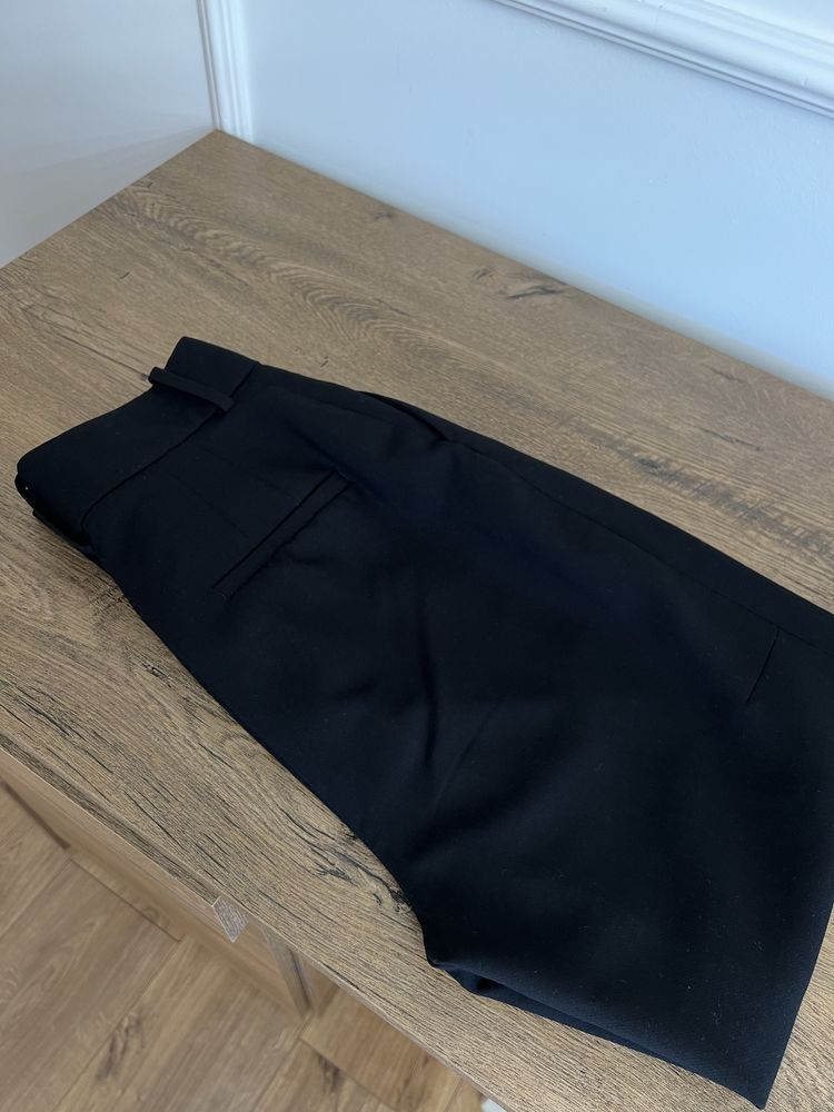Брюки чорні прямі Zara